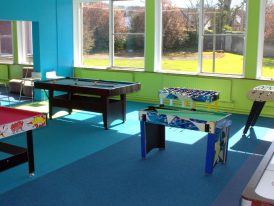 games-room-apres-school-club-274x206